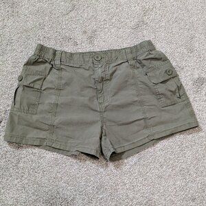 SIMPLE SOCIETY Olive Army Green High Rise 2 Inch Shorts; Size 11/30